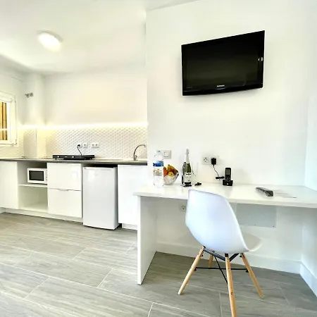 Reformed Studio, Wifi, Rooftop Pool And Ocean View In Puerto De La Cruz * Πουέρτο Ντε Λα Κρουζ