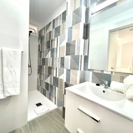 Reformed Studio, Wifi, Rooftop Pool And Ocean View In Puerto De La Cruz شقة *